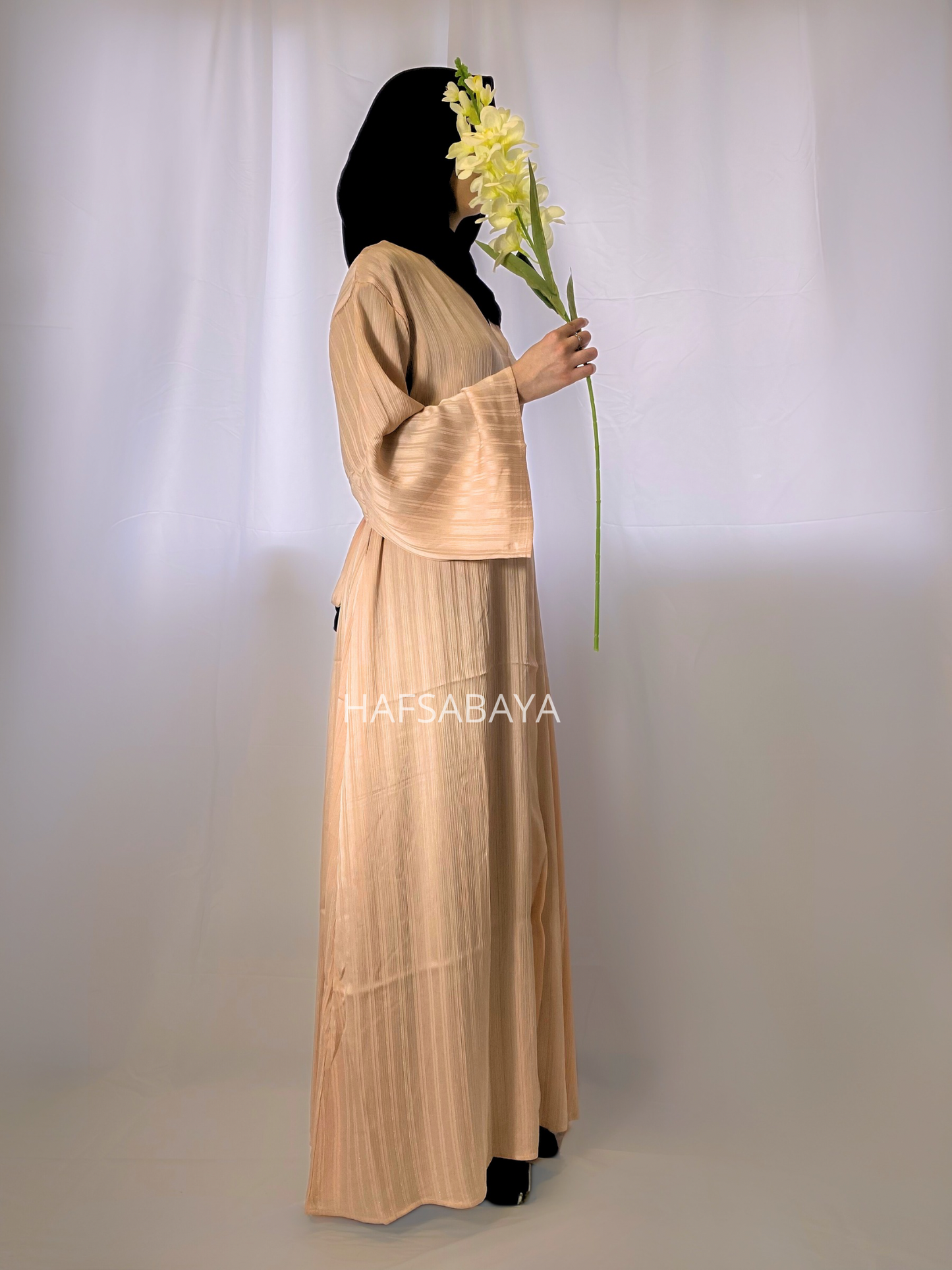 ABAYA D'ÉTÉ - Abaya longue à rayure avec ceinture